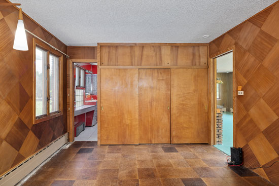 1950s midcentury modern time capsule in Eastpointe, Michigan, USA