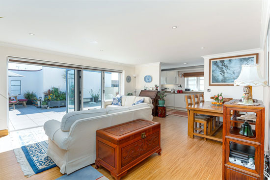 Apartment in the 1930s Manor Road Garage in East Preston, West Sussex