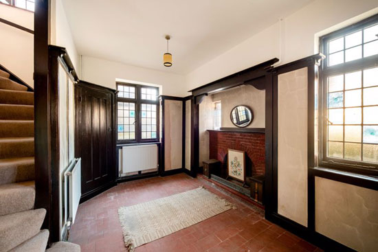 1920s Meadway estate time capsule in London N14