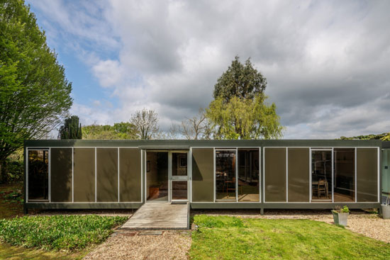 1960s Michael Manser modern house in Ashtead, Surrey