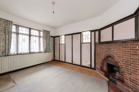 1920s Meadway estate time capsule in London N14