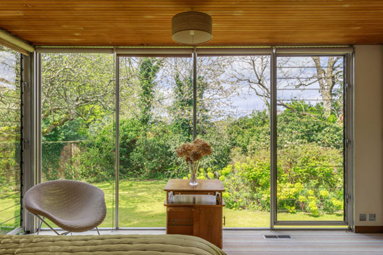 1960s Michael Manser modern house in Ashtead, Surrey
