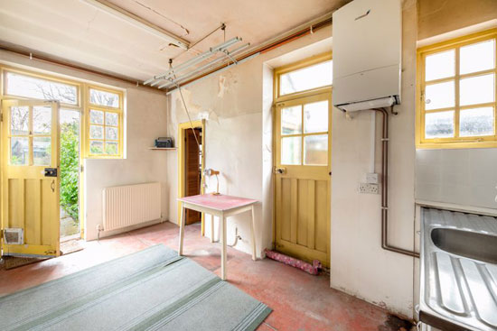 1920s Meadway estate time capsule in London N14