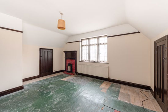 1920s Meadway estate time capsule in London N14