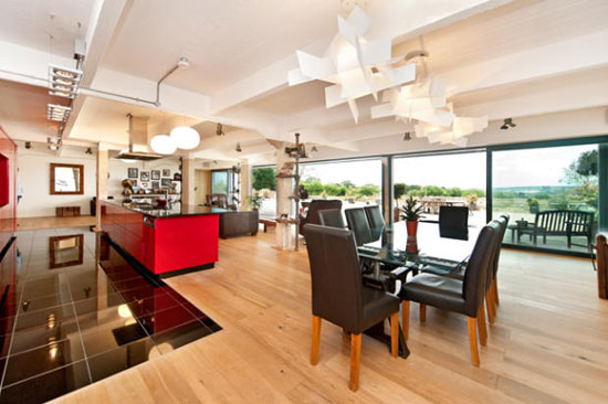 maid4 Five-bedroom contemporary modernist property in rural Maidstone, Kent