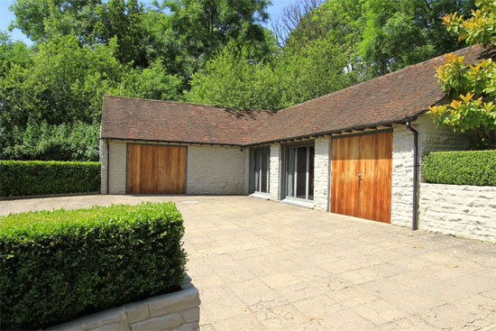 The Quell Michael Manser-designed modernist property in Haslemere, Surrey