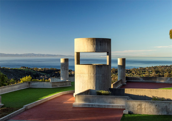 1970s Roland E. Coate Jr-designed modernist property in Santa Barbara, California, USA