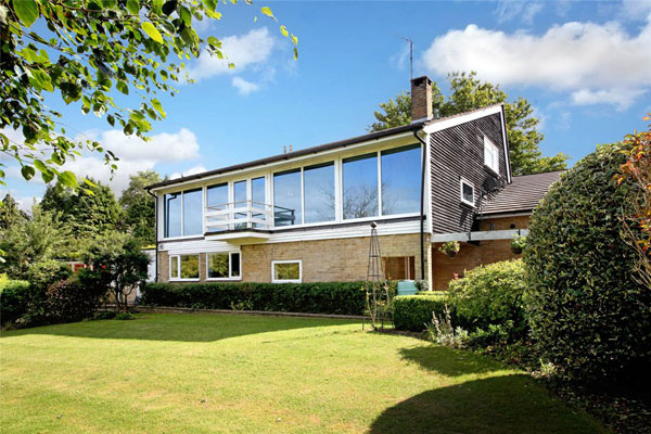 1960s modernism: Mary Christian Hamp-designed property in Beaconsfield, Buckinghamshire