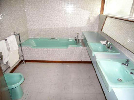 mas5 1960s three-bedroom modernist property in Formby, Merseyside