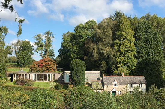 1960s Ray Moxley and Tim Organ-designed modernist property in Chewton Mendip, Somerset 