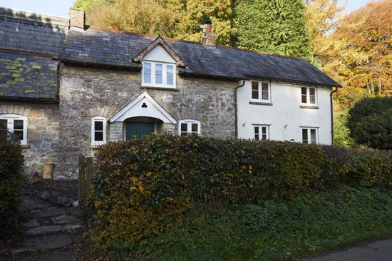 1960s Ray Moxley and Tim Organ-designed modernist property in Chewton Mendip, Somerset