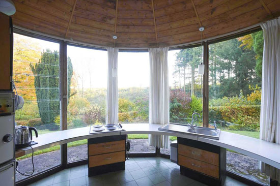 1960s Ray Moxley and Tim Organ-designed modernist property in Chewton Mendip, Somerset