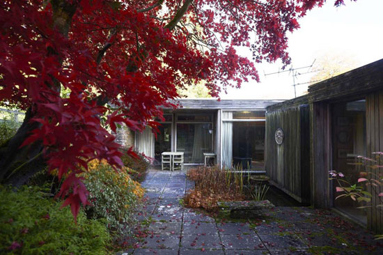 1960s Ray Moxley and Tim Organ-designed modernist property in Chewton Mendip, Somerset