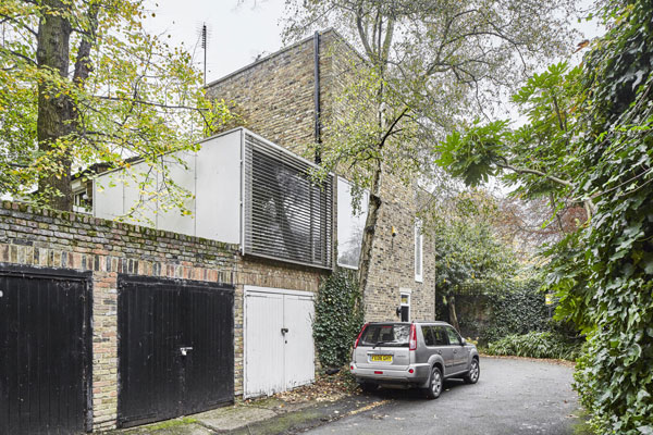 1960s John Winter modernist mews house in London NW1