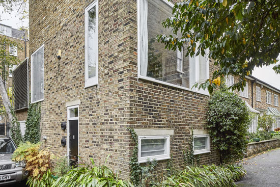 1960s John Winter modernist mews house in London NW1