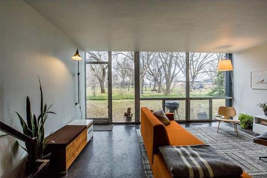 1950s Mies Van Der Rohe-designed townhouse in Lafayette Park, Detroit, Michigan, USA