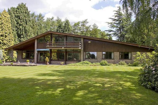 On the market: 1960s John Madin-designed Juniper Hill midcentury modern property in Lapworth, West Midlands