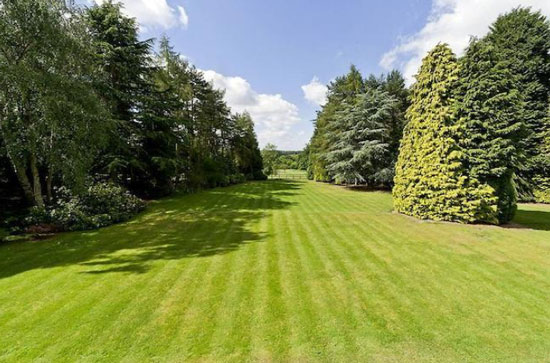 1960s John Madin-designed Juniper Hill midcentury modern property in Lapworth, West Midlands