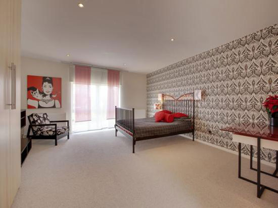 mish5 1960s five-bedroom modernist property in Brighton, East Sussex