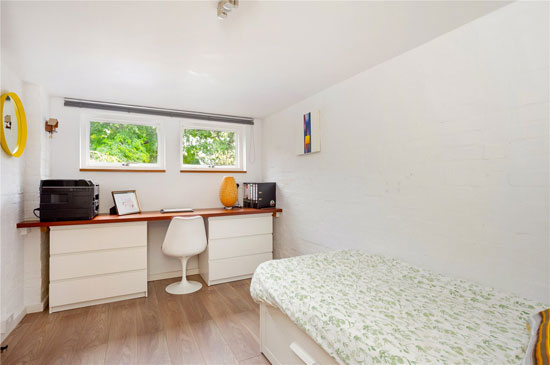 1960s modern townhouse in London SE23