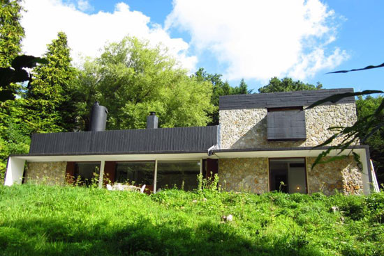 On the market: 1950s Andre Wogenscky-designed modernist property in Saint-Forget, Ile-de-France, France