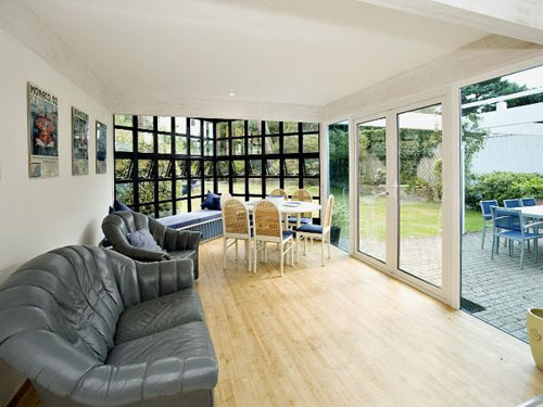 mod2 Five-bedroomed modernist-inspired house in Sandbanks, Poole, Dorset