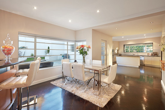 1930s four-bedroom modernist property in Melbourne, Victoria, Australia