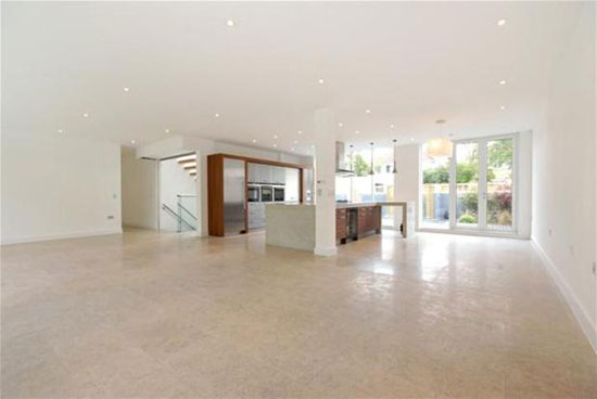 mod3 Six-bedroom contemporary modernist property on the Cator Estate, Blackheath, London SE3