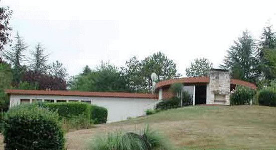 1960s modernist property in Proche, near Moussac, southern France