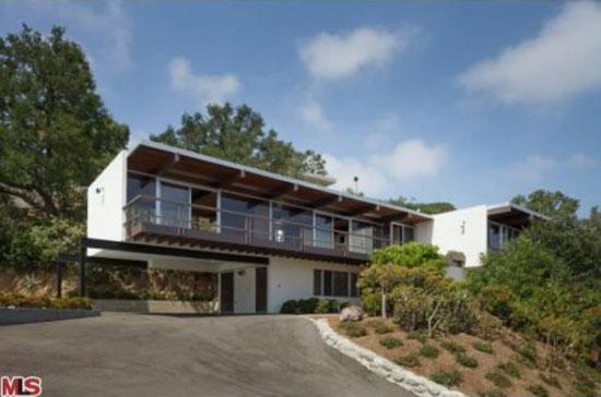 1960s Richard Neutra-designed Linn Residence in Los Angeles, California