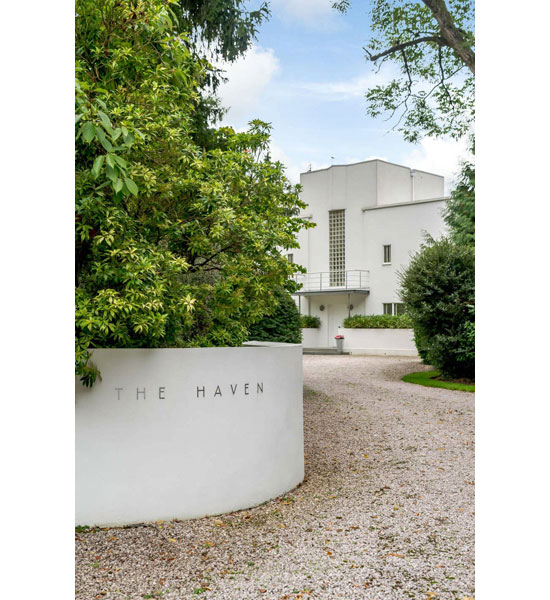 1920s Thomas Tait modern house in Newbury, Berkshire