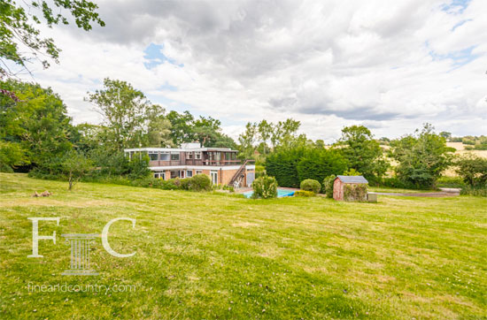 1970s modern house in Nazeing, Essex