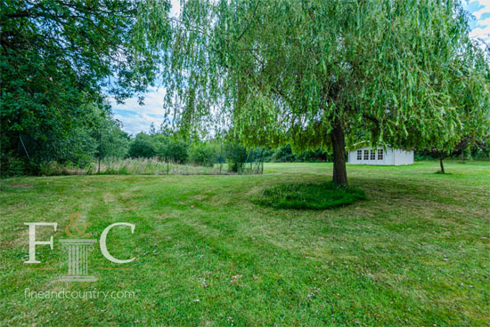 1970s modern house in Nazeing, Essex