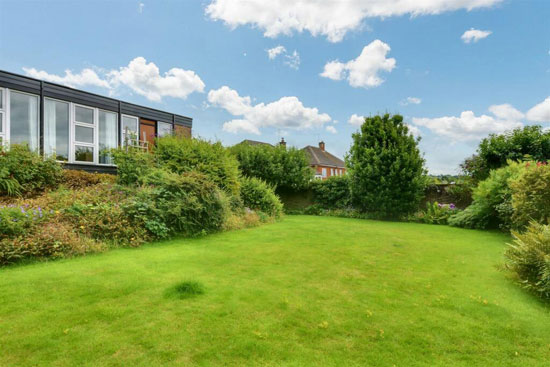 1960s time capsule and modern house in Nottingham