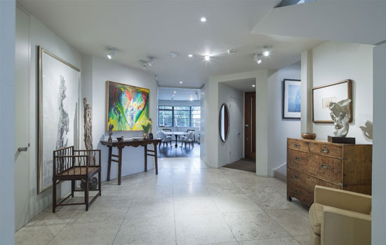 1930s art deco property in Hampstead Garden Suburb, London N2
