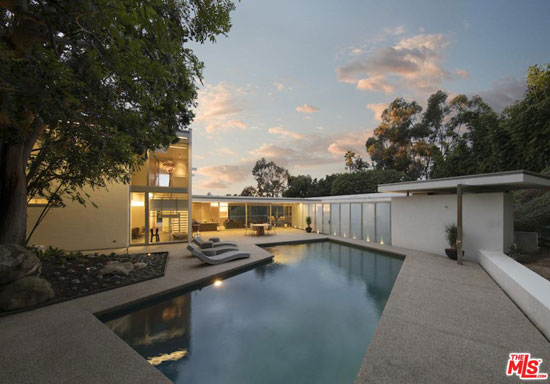 1950s Richard Neutra-designed Hammerman House in Los Angeles, California