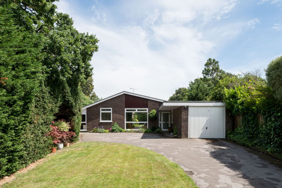 1960s modern house in Oakwood, London N14