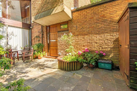 1970s Ted Levy-designed modernist property in Highgate, London N6