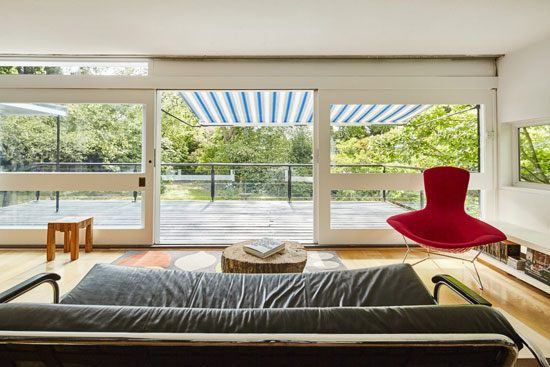 1950s Rossdale House by Geoffry Powell in London N3