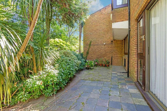 1970s Ted Levy-designed modernist property in Highgate, London N6