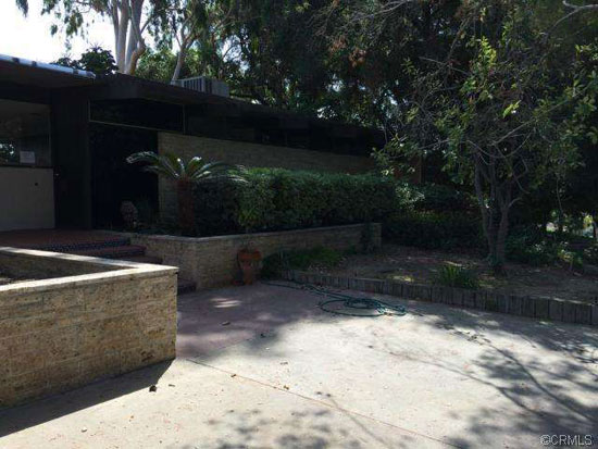 1950s Richard Neutra-designed modernist property in West Covina, California, USA