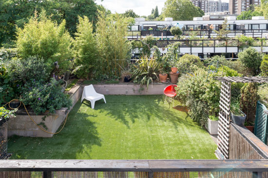 1960s Neave Brown maisonette on the Dunboyne Road Estate, London NW3