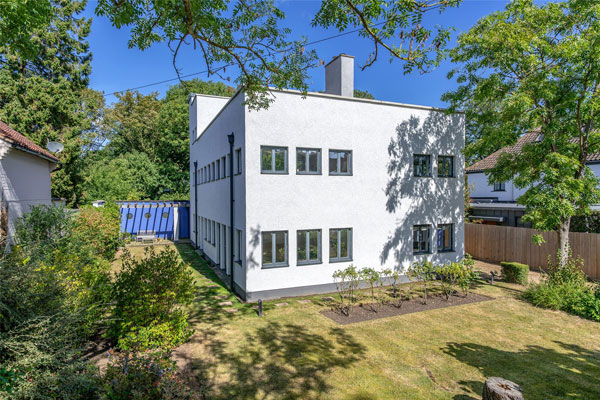 1930s Marshall Sisson modern house in Newnham, Cambridge