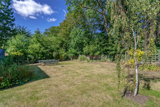 1930s Marshall Sisson modern house in Newnham, Cambridge