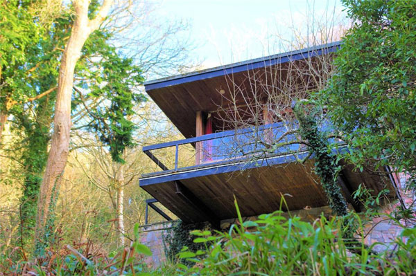 Menryn 1960s midcentury modern property in Newton Ferrers, Devon