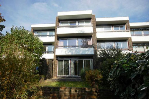 In need of renovation: 1960s Norman Starrett-designed townhouse in Chislehurst, Kent