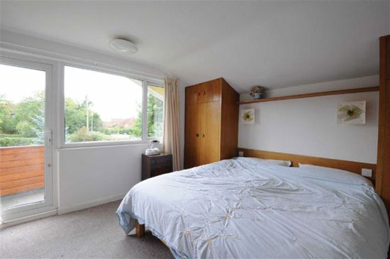 not4 Three-bedroom 1960s detached house in Kinoulton, Nottinghamshire