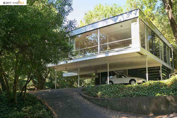 1950s modernism: Donald and Helen Olsen House in Berkeley, California, USA