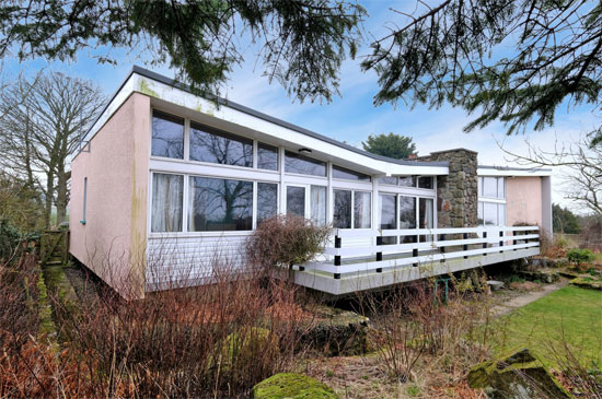 Midcentury modern house in Orrock, near Aberdeen, Scotland