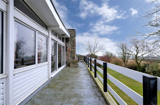 Midcentury modern house in Orrock, near Aberdeen, Scotland